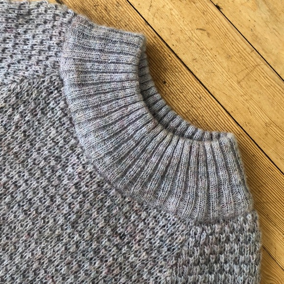 Vintage Off The Shoulder Sweater - Picture 6 of 8